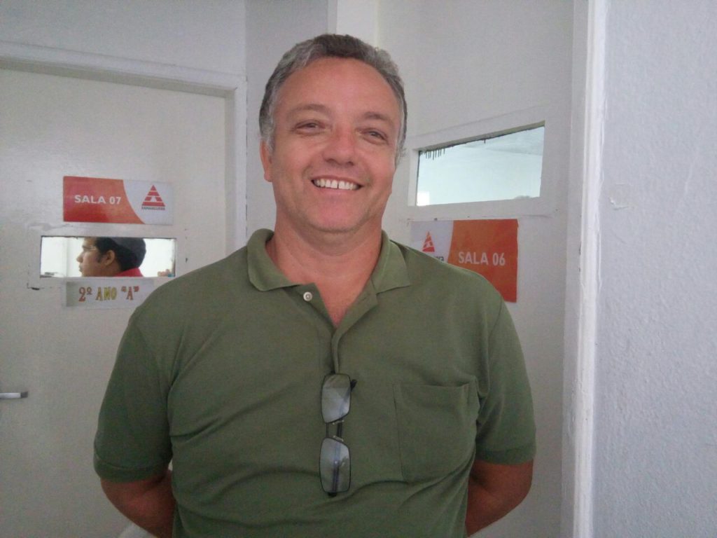 Pai da aluna Hadassa Barbosa